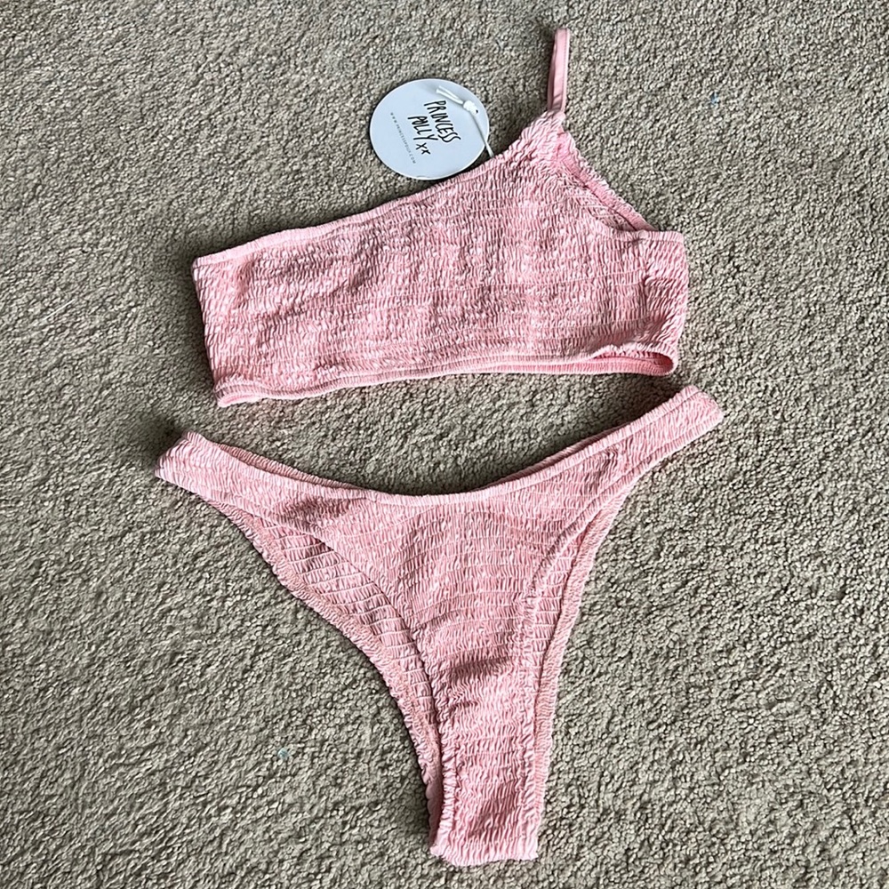 Princess Polly xx 8 pink bikini